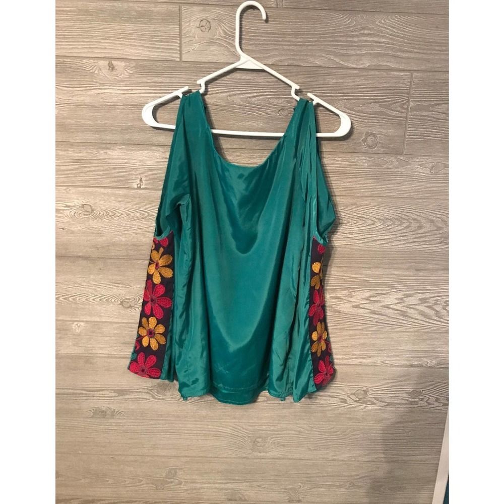 Judith March Women Green Long Sleeve Blouse size‎ small
